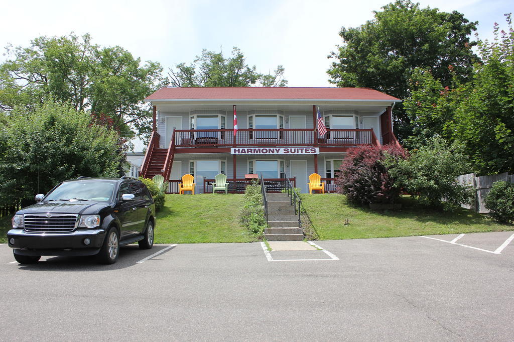 Harmony B&B And Suites Digby Room photo